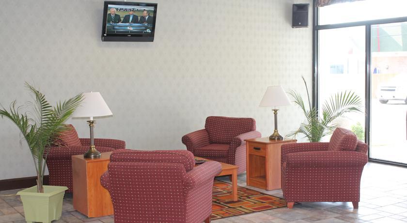 California Palms Hotel And Suites Austintown المظهر الخارجي الصورة